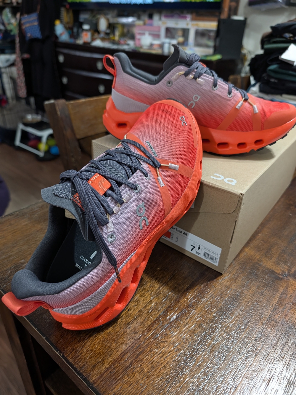 On Cloud Waterproof Lightweight Running Shoes